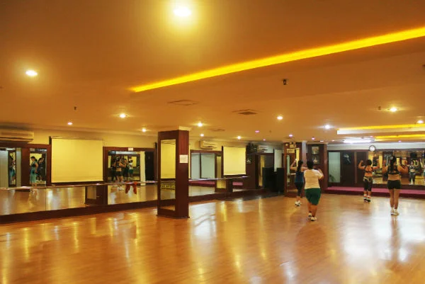 89 Hotel Aerobic Hall