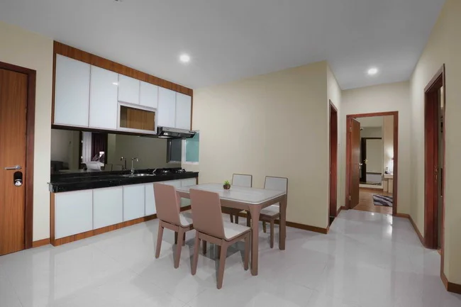 Aston 2 Bedroom Apartment (Kitchen)