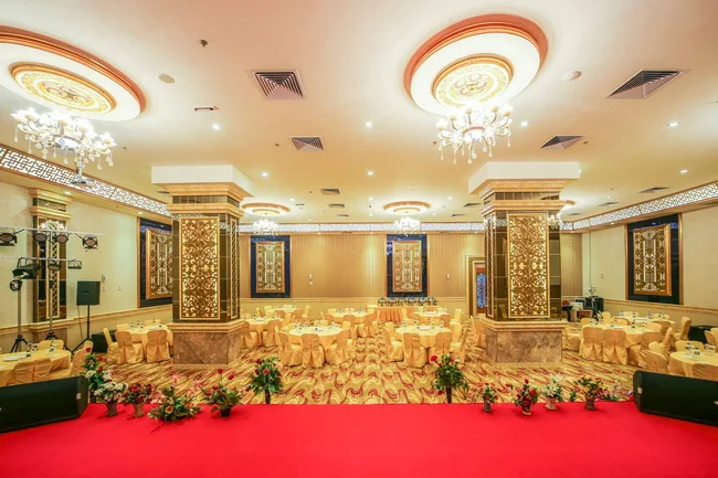 City Hotel Ballroom