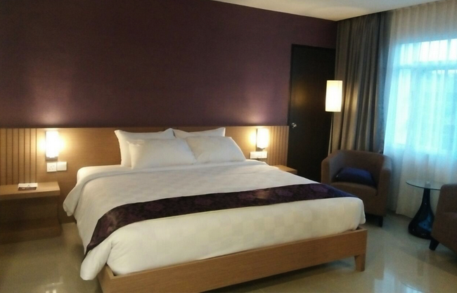 Evitel Hotel Deluxe Room