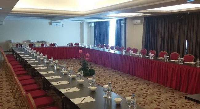 Gideon Hotel Meeting Room