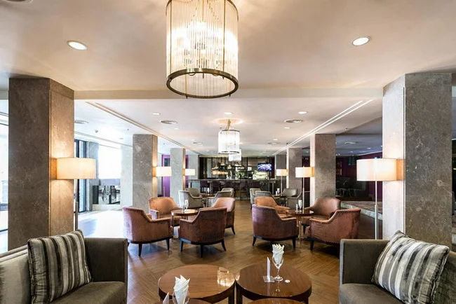 Grand i-Hotel Coffee Lounge