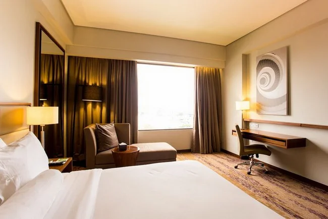 i-Hotel Baloi Suite Room