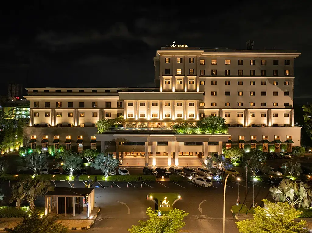 i Hotel Nagoya Batam Building