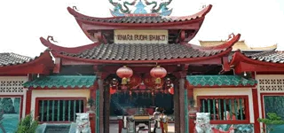 One Day Batam Temple Tour