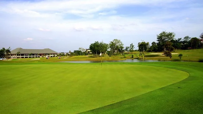 Padang Golf Sukajadi