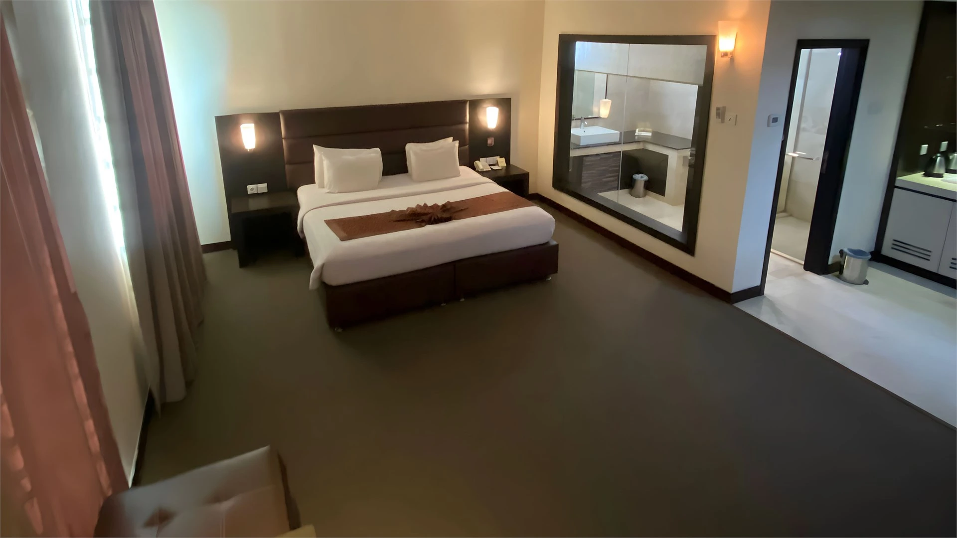 BCC Hotel Executive Deluxe Room