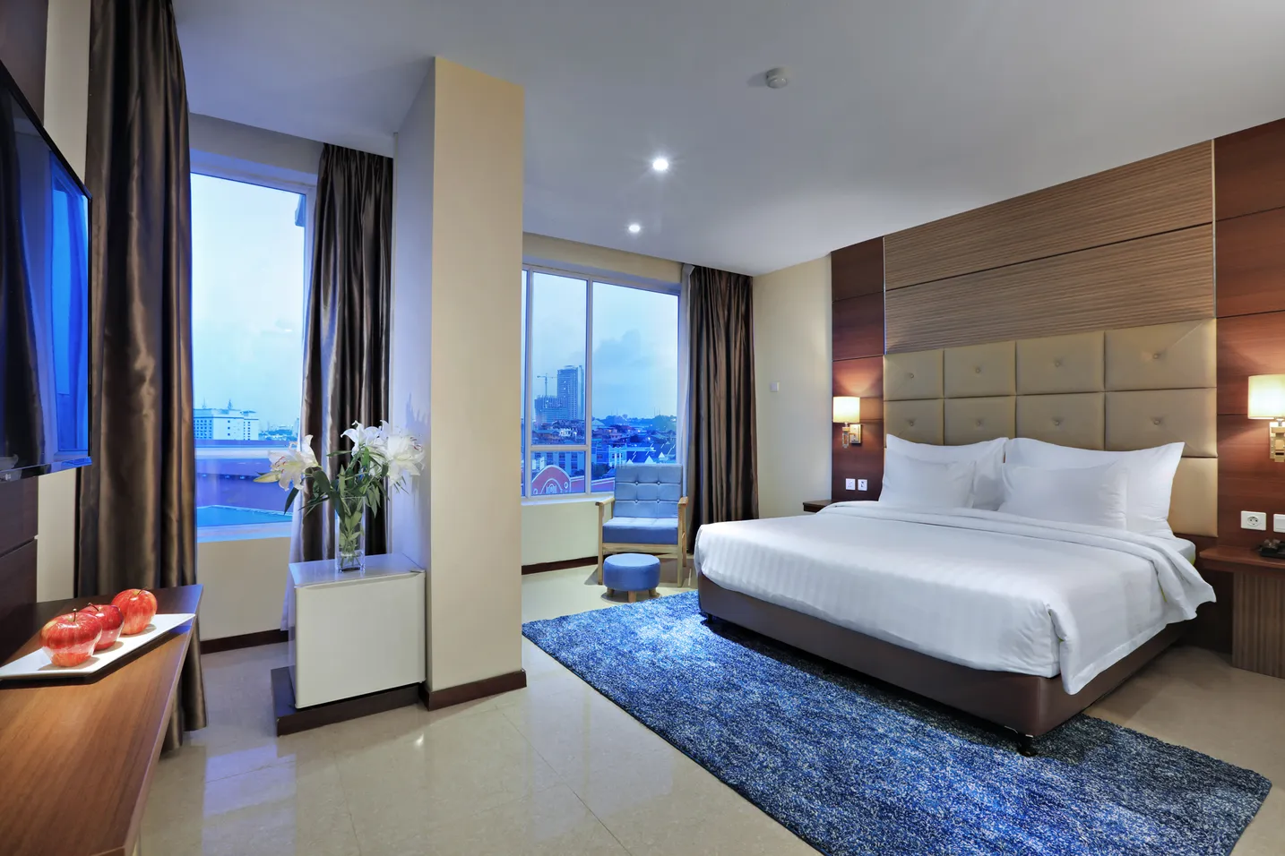 Aston Inn Gideon Deluxe Room