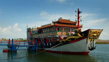 Cheng Ho Cruise